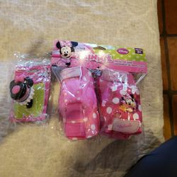 MINNIE MOUSE BIKE BELL AND PROTECTIVE GEAR, PADS