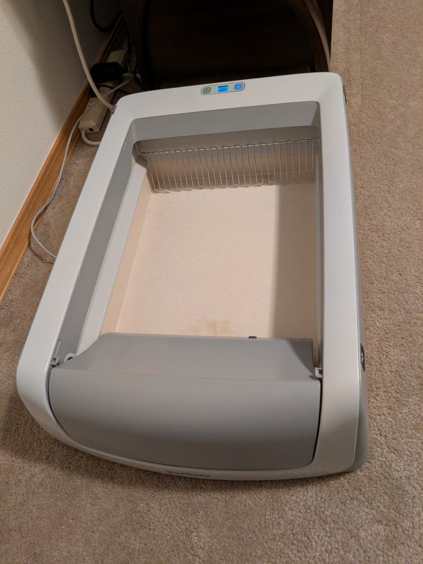 Automatic Self Cleaning Litter Box, Large