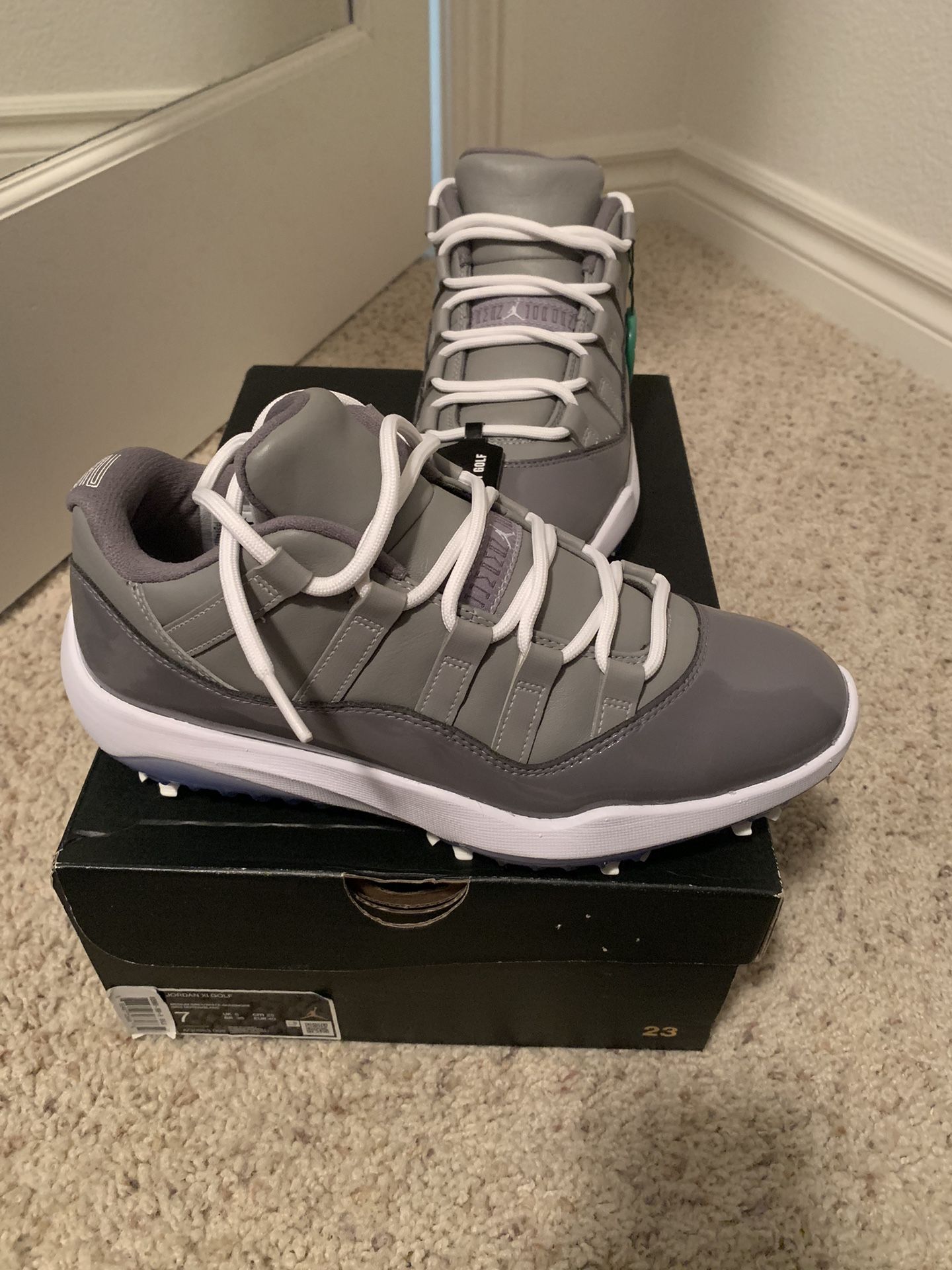 Jordan 11 Golf Size 7 Men’s