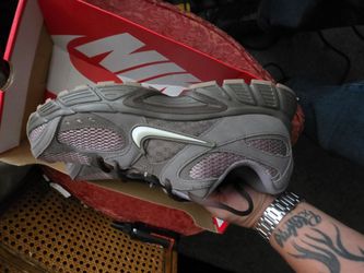 Beautiful color nike shoes size 10 men brand new open box.