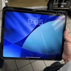iPad Pro 13- Inch Model 