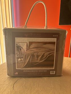 Modern Elegance Queen Hypoallergenic Sheet Set