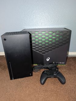 Xbox series x 1tb with elite series 2 controller