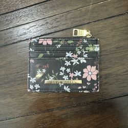 Steve Madden Black Floral Wallet – Billetera Negra Floral