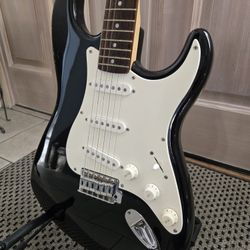 Squier Affinity Stratocaster 