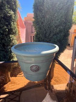Plantar pot! 17” diameter