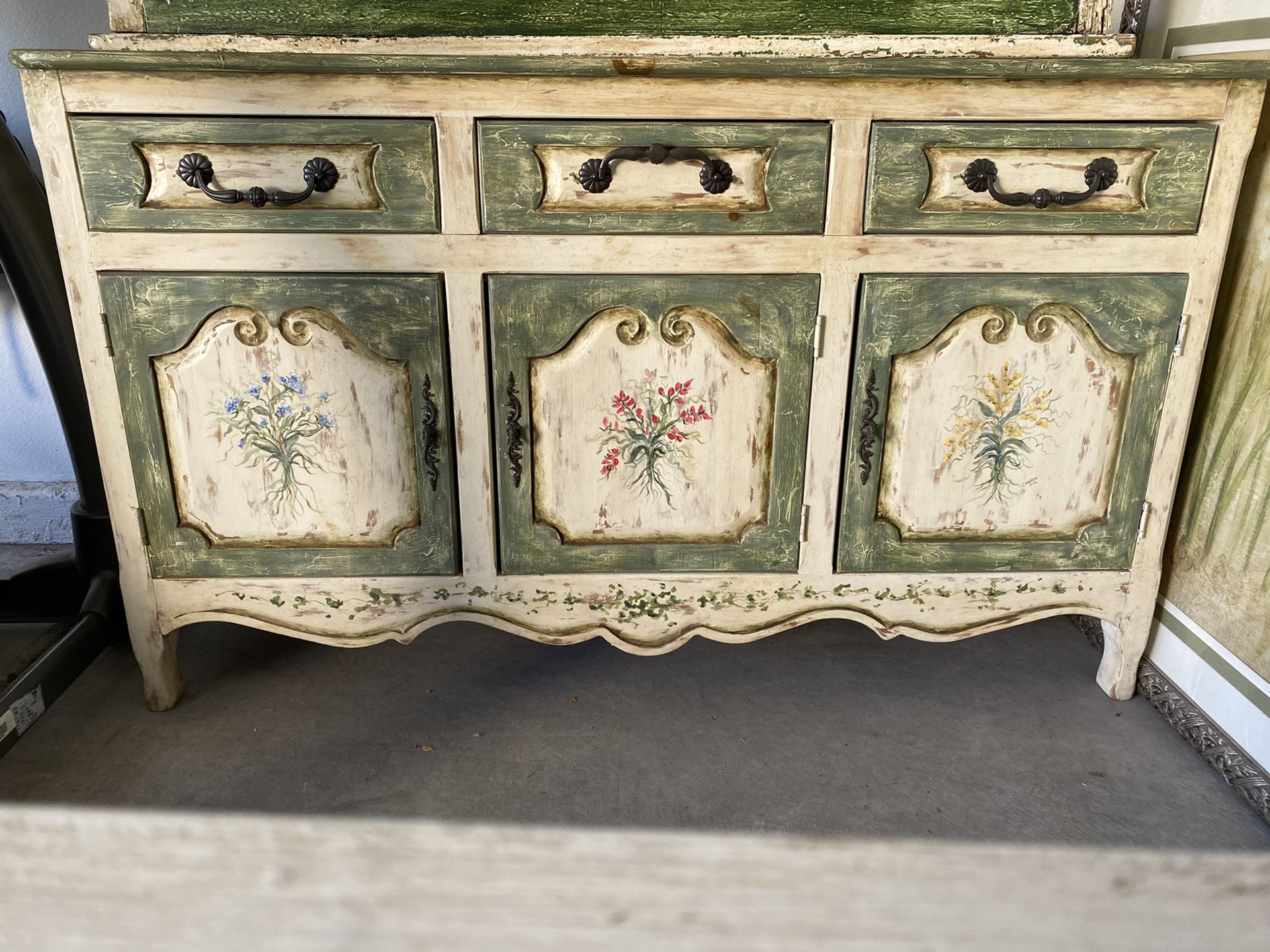 Bedroom Dresser, EndTable and Bench Hand painted floral for Sale in