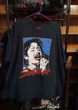 Selena t-shirt