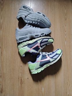 Nike shoe bundle