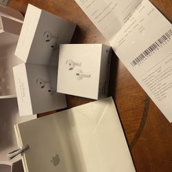 Apple AirPods 4 