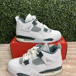 Men's Size 9 - Nike Jordan 4 Retro Oxidized Green New