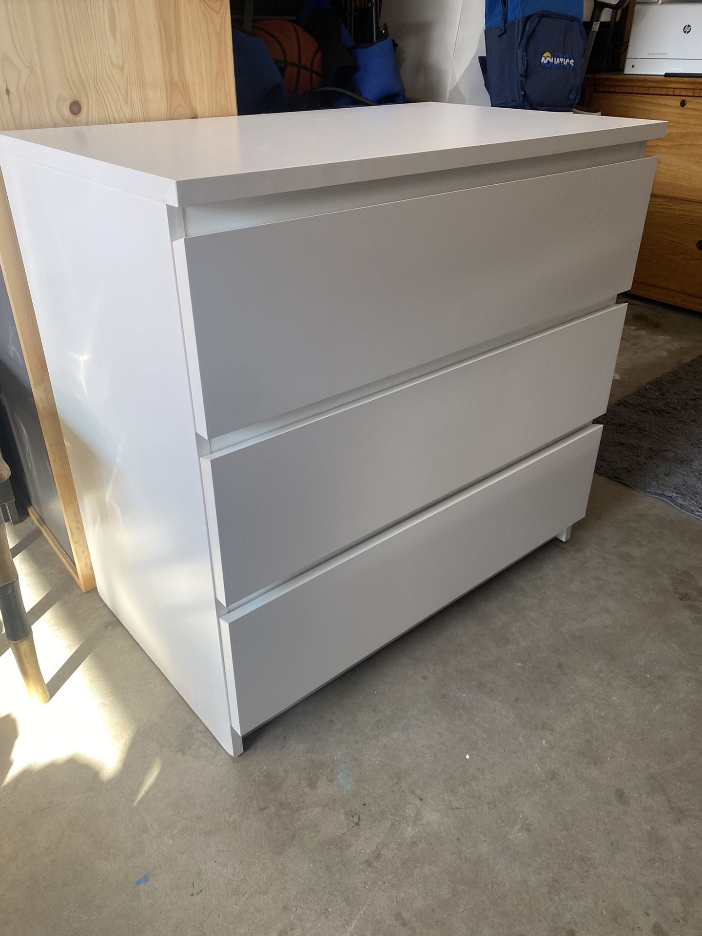 White Ikea 3 Drawer Malm Dresser for Sale in Temecula, CA OfferUp