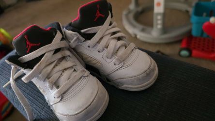 Infant shoes