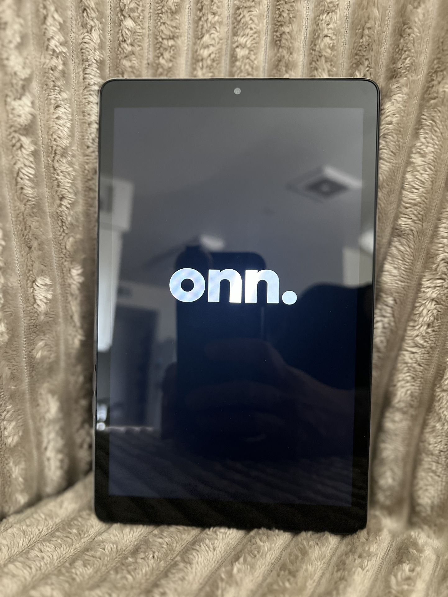 Onn Tablet 8”
