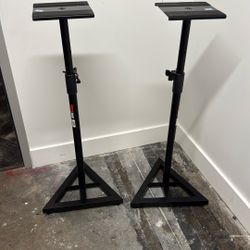 Speaker stand