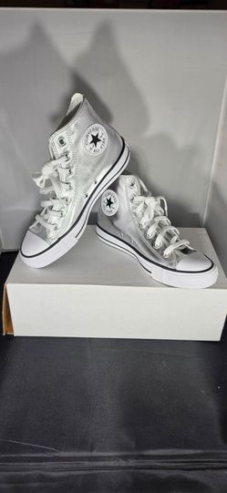 Brand new women shoes