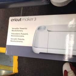 Cricut  Maker 3 