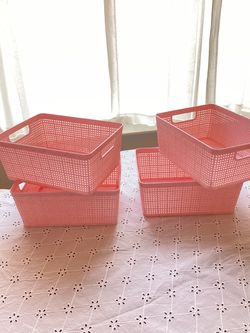 Pink storage baskets 4 NEW