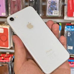 iPhone 8 Unlocked 