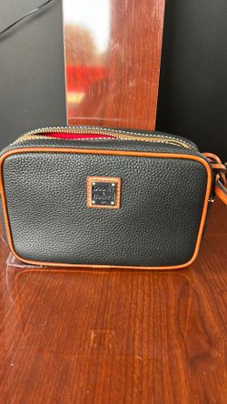 Dooney & Bourke purse