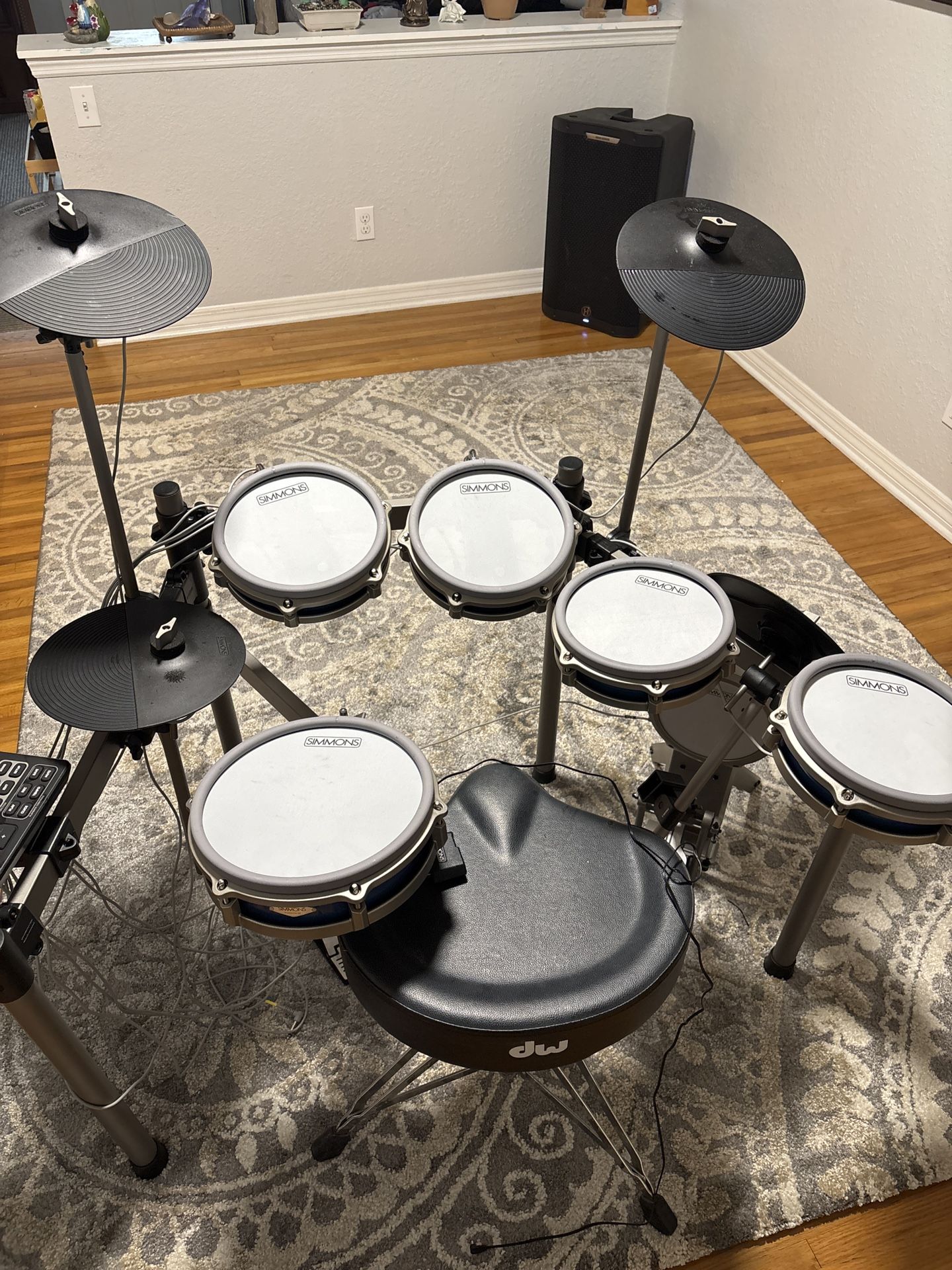 Simmons Titan 70 Electric drum Set