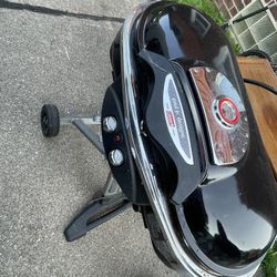 Portable Grill With Wheels