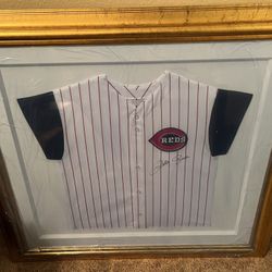 Pete Rose Autographed Jersey