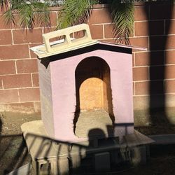 Dog House