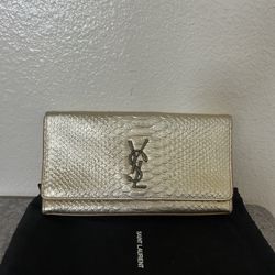 YSL Clutch Good Conditions