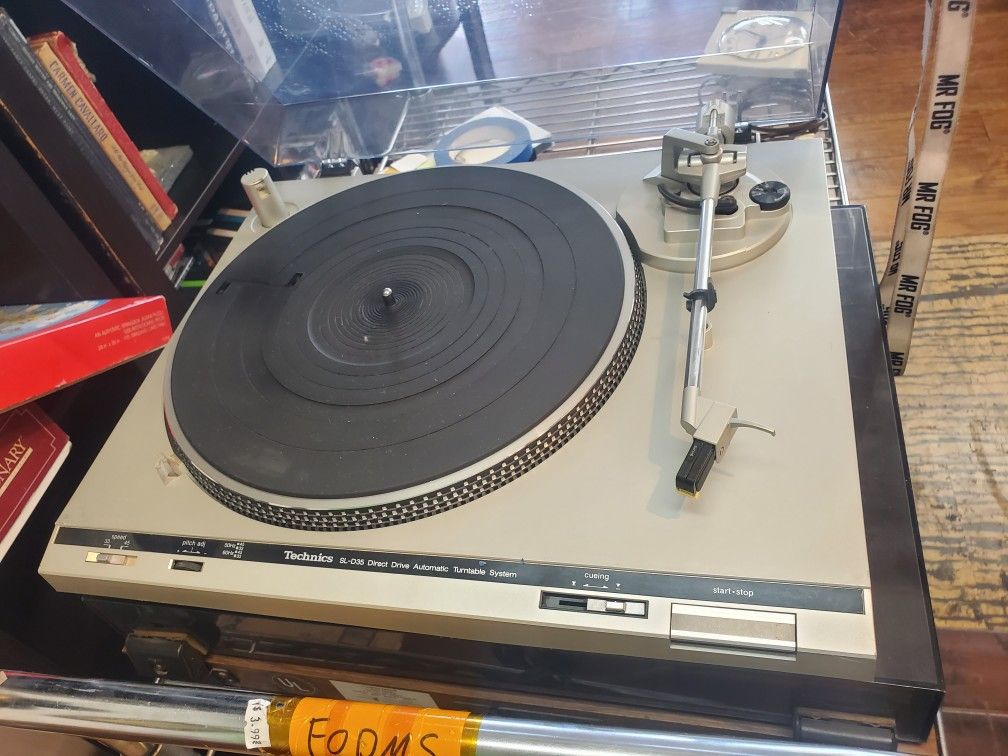 Vintage Technics SLD35 Direct Drive Automatic Turntable for Sale in