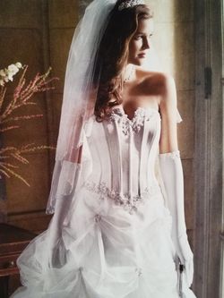 Wedding dress