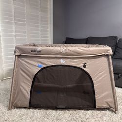 Portable Foldable Baby Playard  , Baby Crib For Indoor & Outdoor & Travel