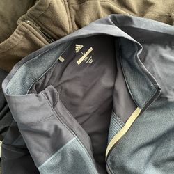 MENS CLOTHES SIZE LARGE PICK UP TODAY 