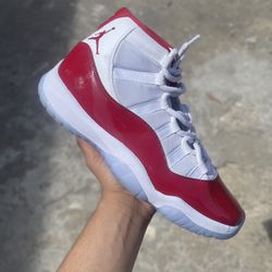 Jordan 11 Cherry Size 10.5