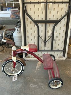 Free Radio Flyer Tricycle