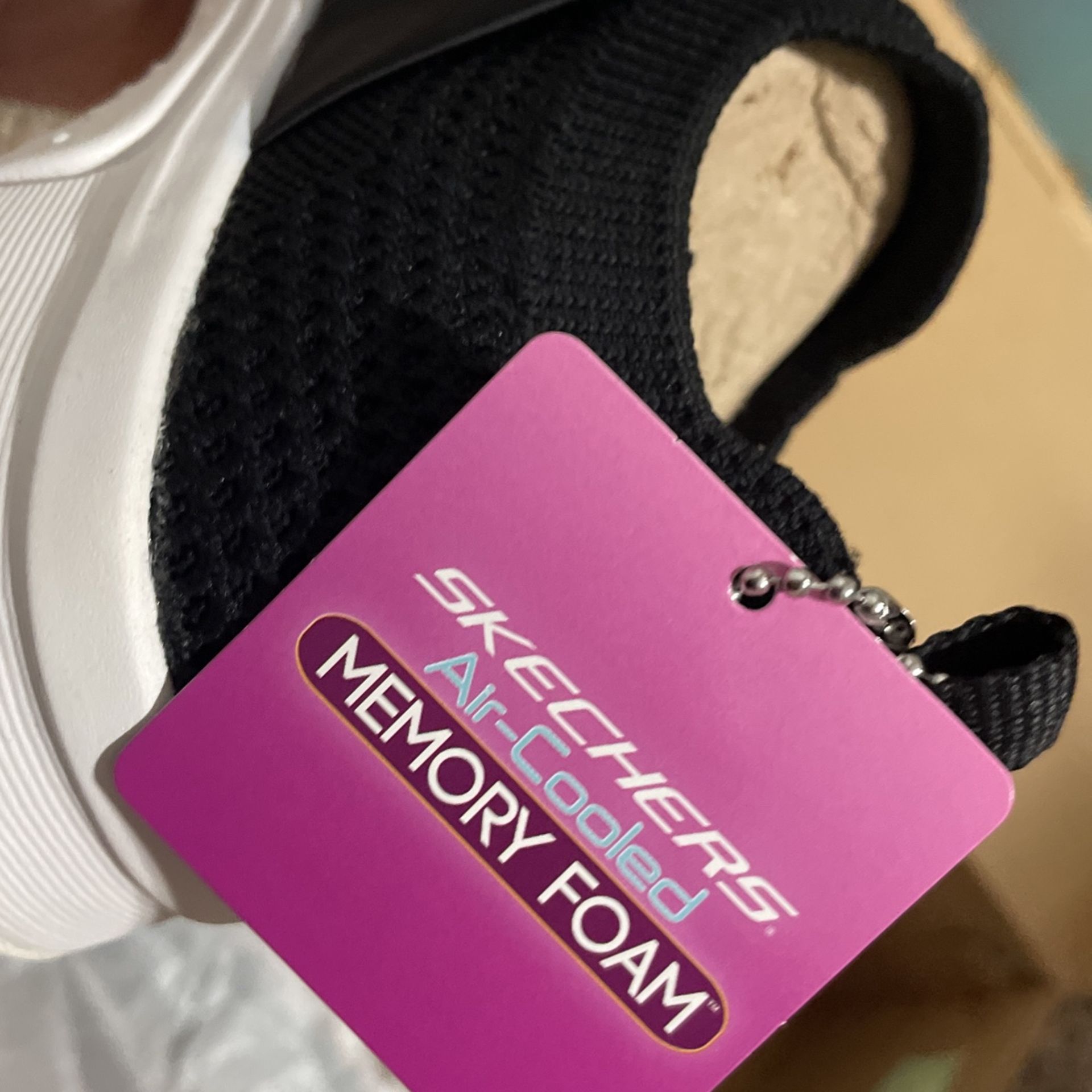 Girls Sketchers