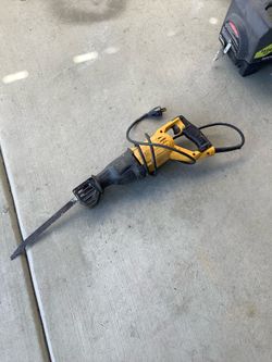 Dewalt sawzaw