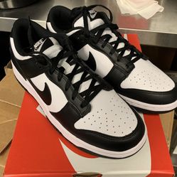 Panda Dunk Low Nike women size 11