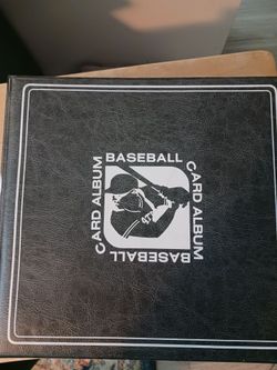 920+ Sportscards in Binder - Football, Baseball