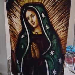 Northwest Company American Heritage Royal Plush 50 inch x 60 inch Blessed Mary Raschel Throw Blanket