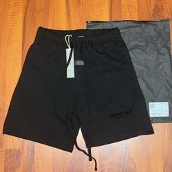 Essentials Fear of God Shorts Size M