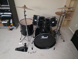 Pearl Drumset priced to sell