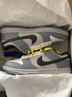 Nike Dunk Low North Carolina A&T Size 8.5M