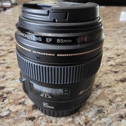 Canon EF 85mm f/1.8