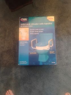 Elevated Toilet Seat with handles