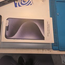 IPhone 15 Pro Max Unlocked 
