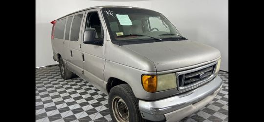 2003 Ford E-350
