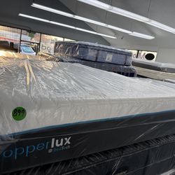 QUEEN SIZE COOPERLUX MEMORY FOAM MATTRESS & BOX SPRING BED SET