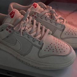 Nike Dunks 
