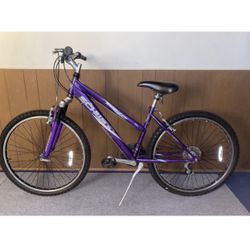 Schwinn 26” Sidewinder Mountain Bike 